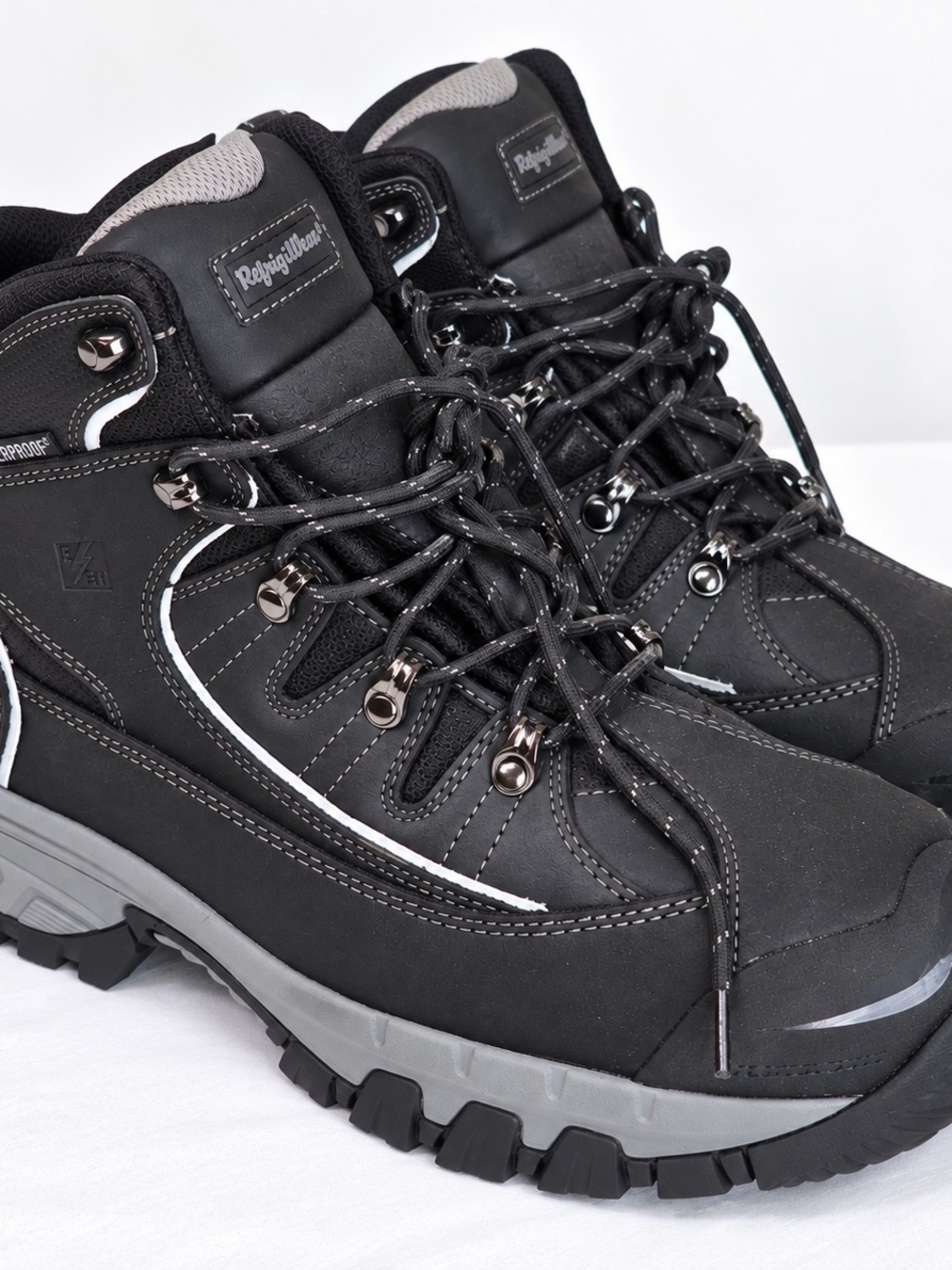 RefrigiWear Frostline Mens 10.5 Composite Toe Waterproof Insulated Work Boots